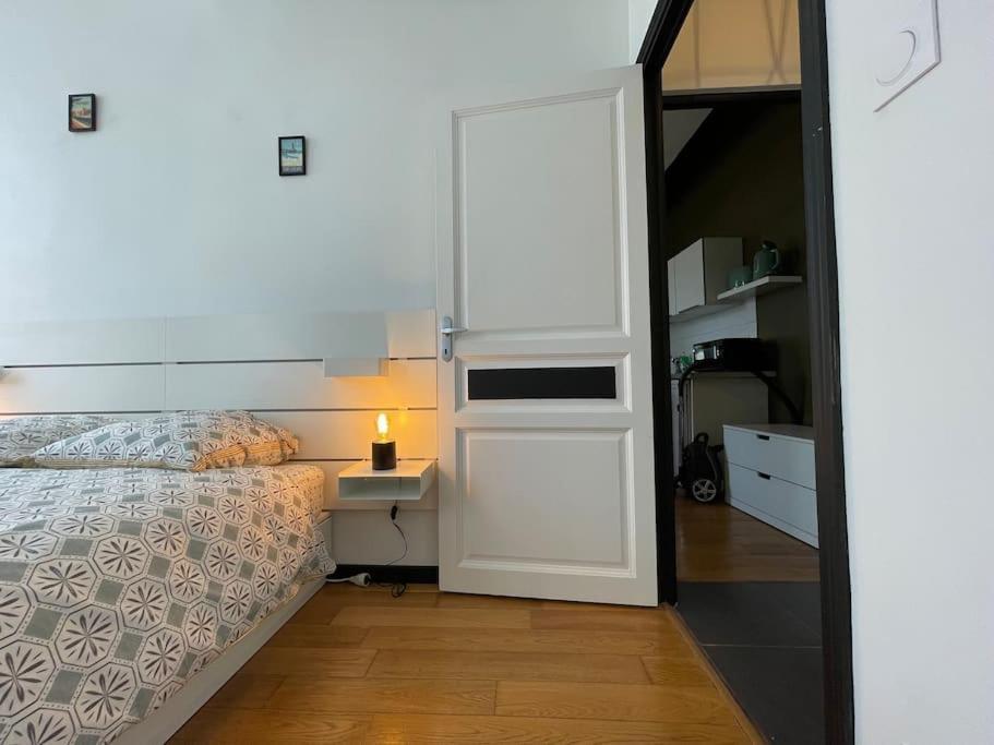 L'Appartement Tomey Avec Parking Carcassonne Exteriér fotografie